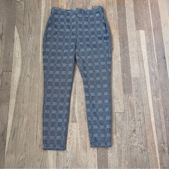 Express Pants - Women's Express Plaid Leggings – Black & White, Size S Petite